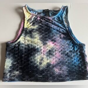 new without tags very cute sleeveless crop top